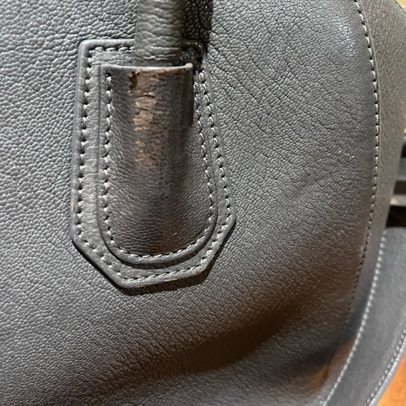 Givenchy Medium Antigonia in Gray - Picture 11 of 11